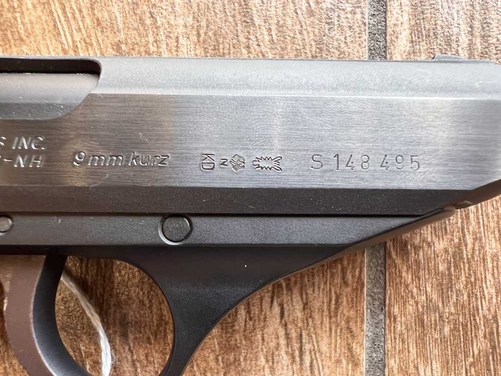SIG Sauer P230 – .380 ACP / 9mm Kurz  2 Mags SN S148495-img-9