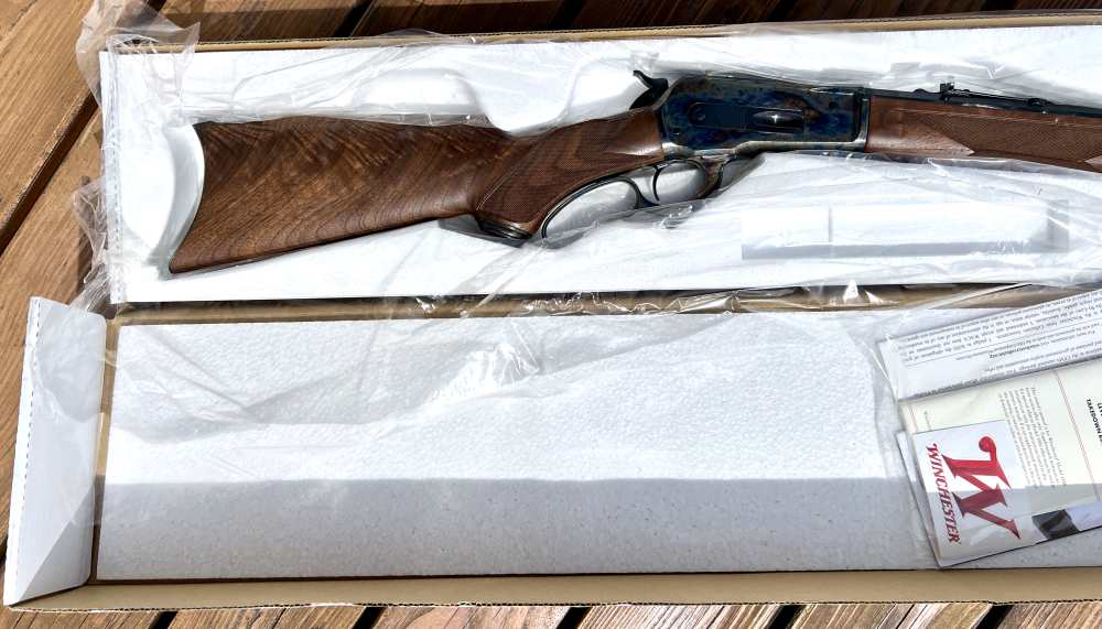 Winchester Model 1886 Deluxe .45-70 24" Octagon Color Case NIB 2026-img-34