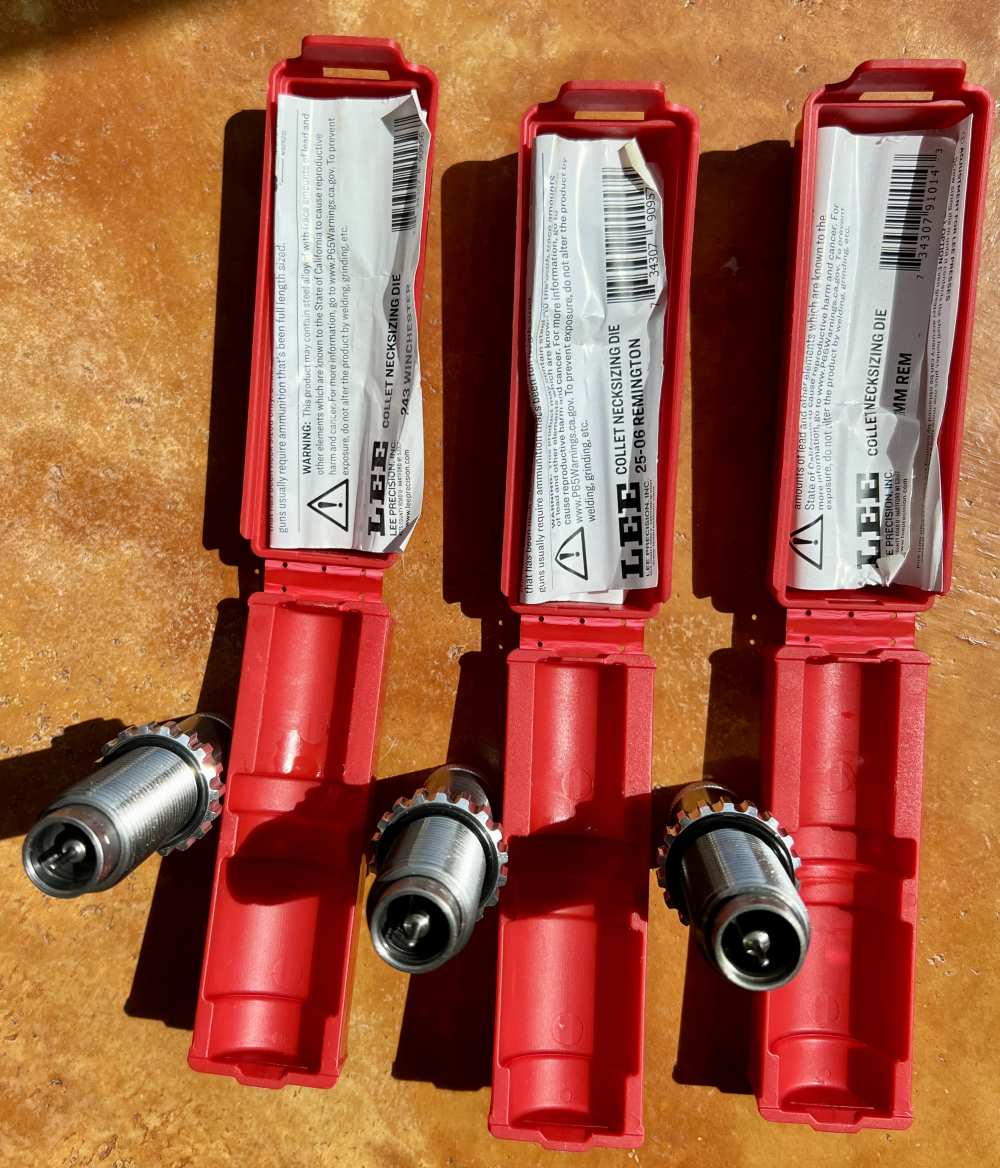 3 LEE Collet Necksizing Dies .243 Winchester .25-06 &  7mm Remington Magnum-img-3