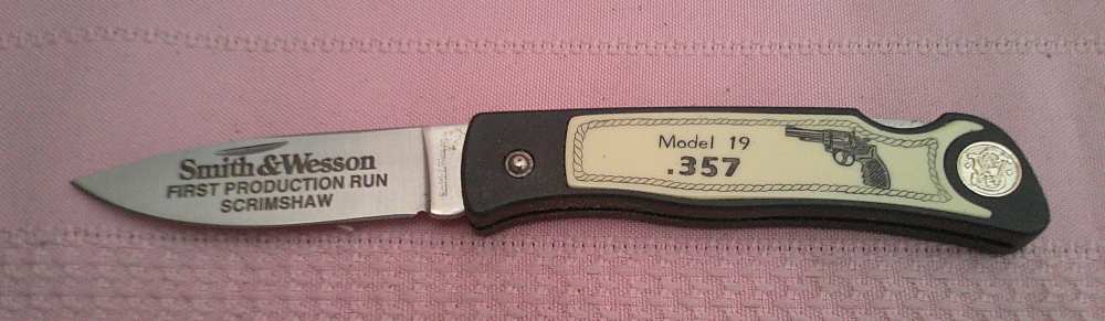NIB Rare Smith & Wesson Pam Essex 1st Run Model 19 .357 Scrimshaw Knife!-img-11