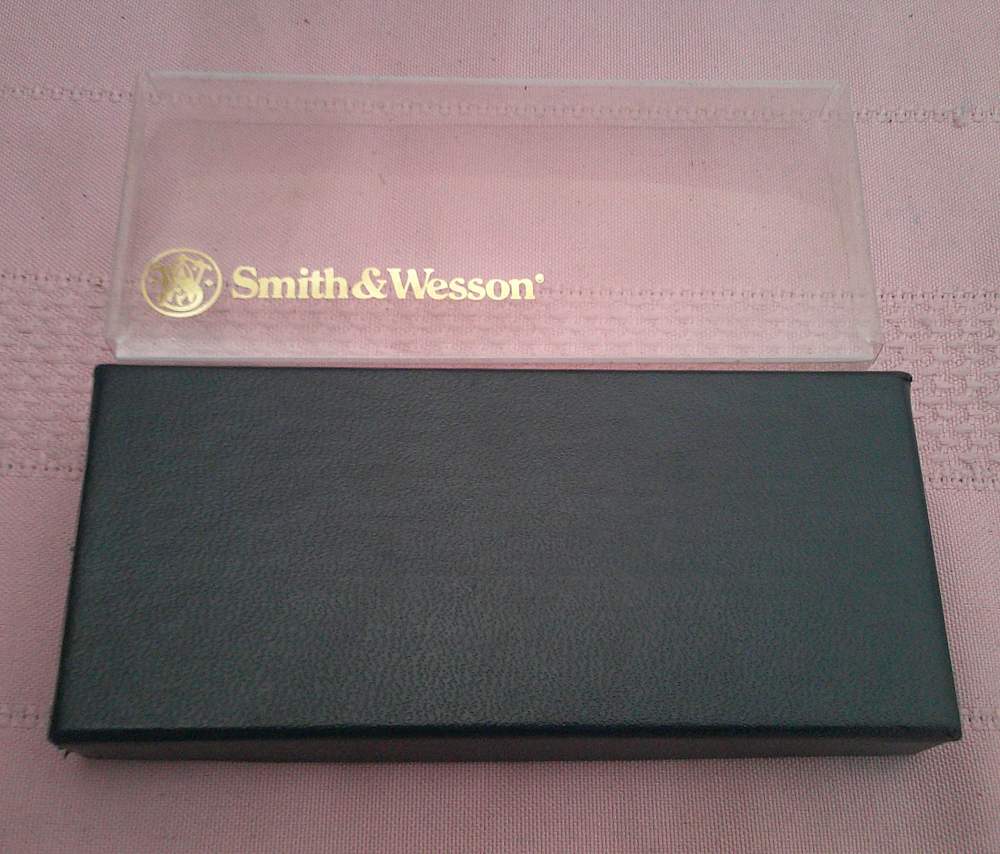 NIB Rare Smith & Wesson Pam Essex 1st Run Model 19 .357 Scrimshaw Knife!-img-17