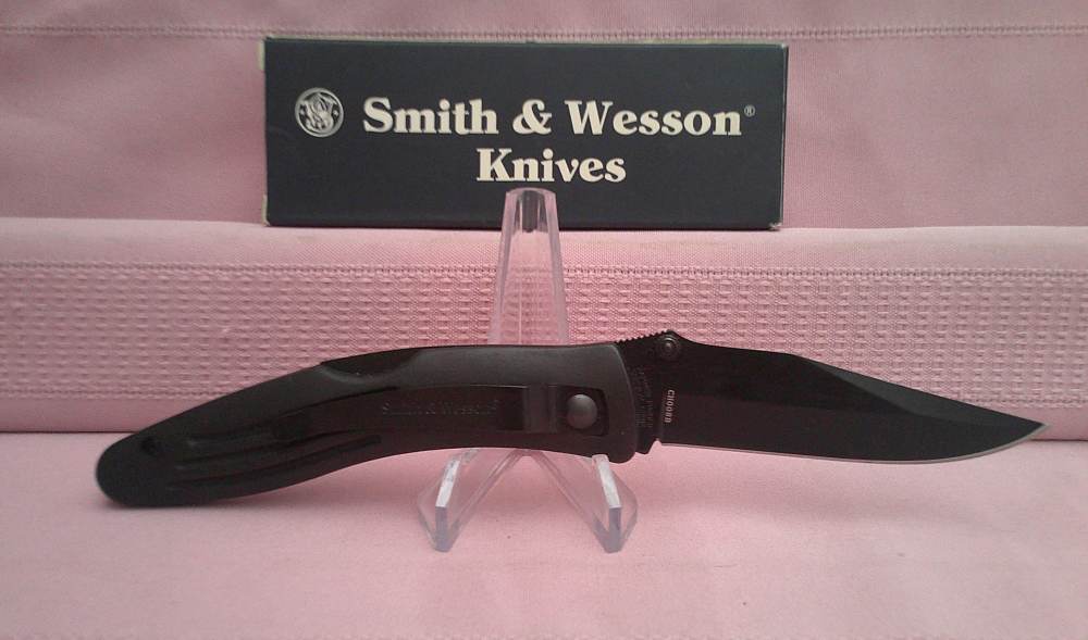 Rare NIB Smith & Wesson CH008B Cuttin' Horse Gold Shield Issue Knife!-img-2