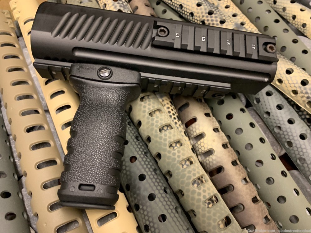 Remington 870 Milled Aluminum Forend + MFT Short Vertical STUB Grip MISSION-img-1