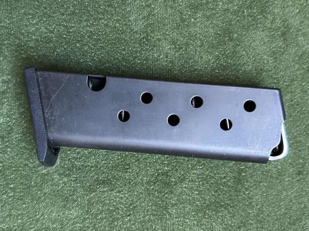 Beretta Tomcat .32 ACP Magazine, OEM 32 Mag!-img-0