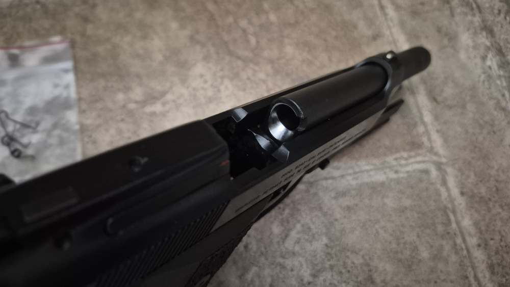 BERETTA 92A1 ITALY RAIL 9MM VOLKER TRIGGER & GRIPS 4 FACTORY MAGAZINES!-img-19