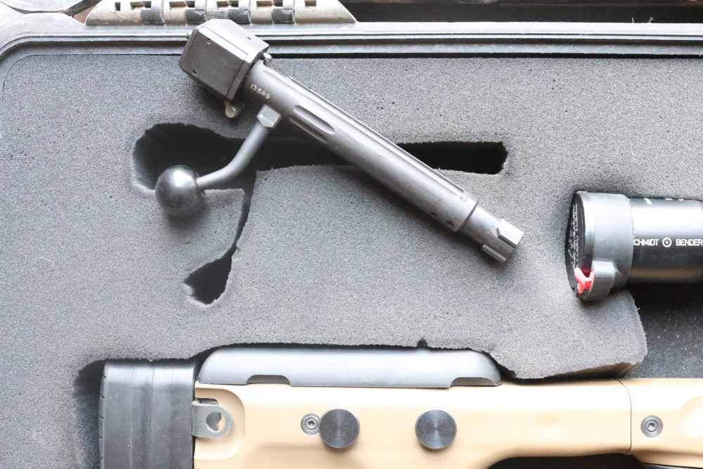 RARE Accuracy International AW with Schmidt Bender scope and extra barrel!-img-4