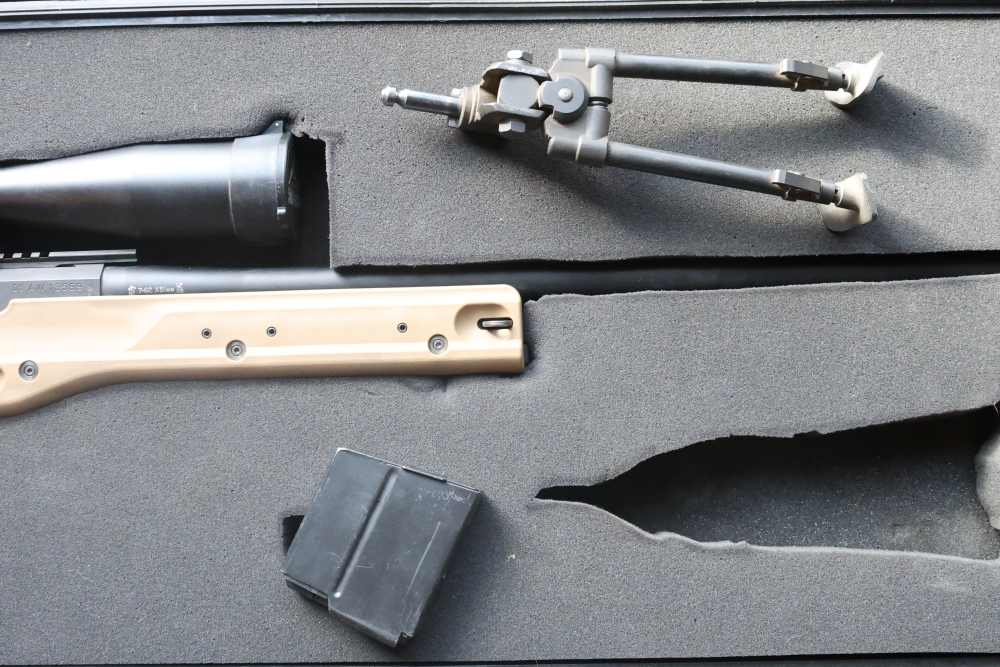 RARE Accuracy International AW with Schmidt Bender scope and extra barrel!-img-6