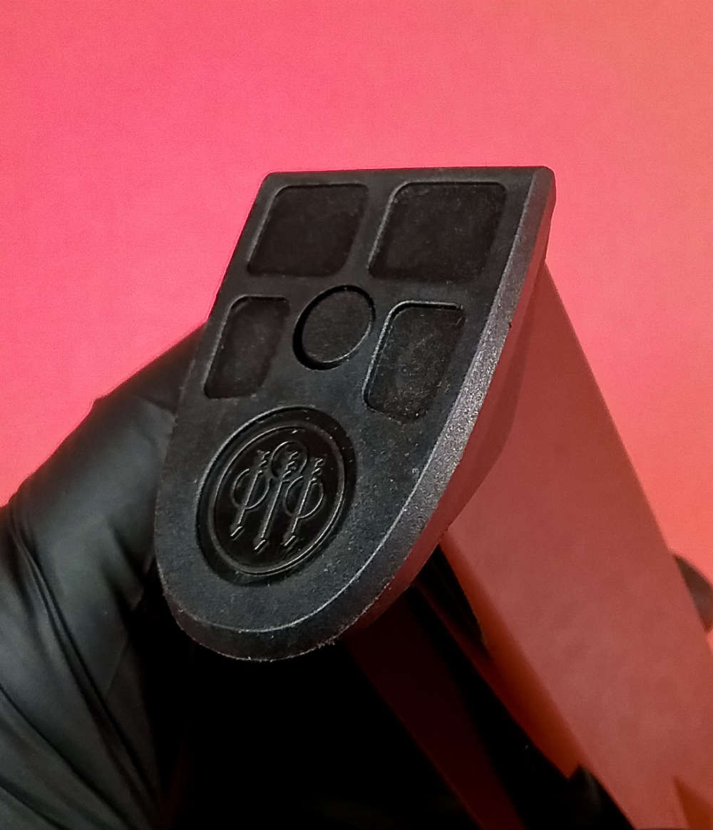 Beretta APX Magazine Full Size .40 S&W 15 Rounds MFG in Italy - Fine Cond-img-23