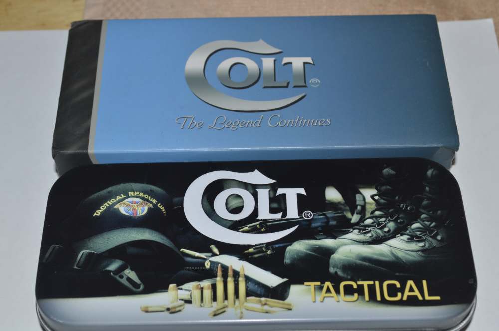 Colt Collector Folding Knife in Box-img-0
