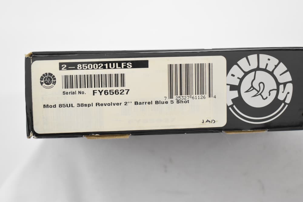 Taurus Model 85 UL snub nose 38 SPL  looks un-fired in box 2-850021ULFS-img-13