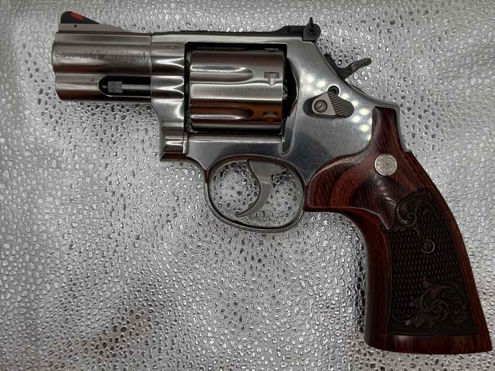 S&W 686-6 357 Mag-img-0