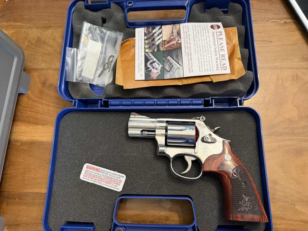 S&W 686-6 357 Mag-img-5