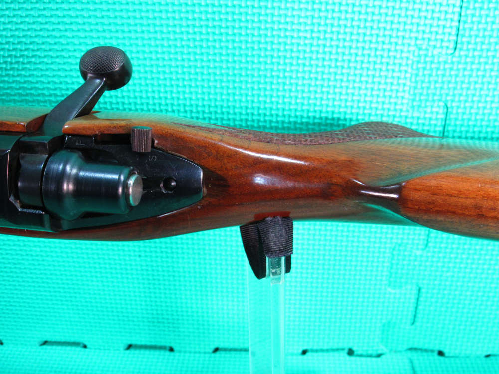 Remington Model 700 BDL Deluxe 25-06 Blued 24” Made in 1977 Bolt Action -img-35