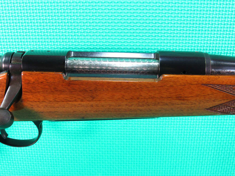 Remington Model 700 BDL Deluxe 25-06 Blued 24” Made in 1977 Bolt Action -img-5