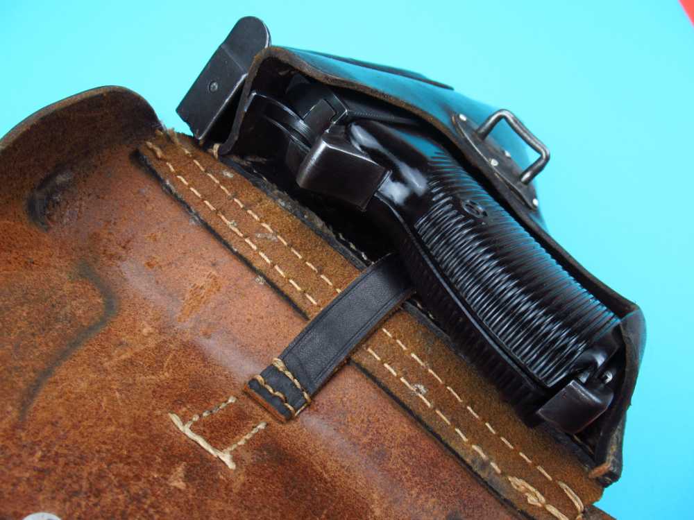 Excellent  WWII 1943 German BYF43 P38 Mauser Pistol 9mm Luger Walther Byf-img-162