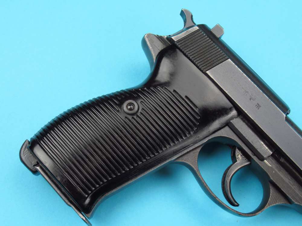Excellent  WWII 1943 German BYF43 P38 Mauser Pistol 9mm Luger Walther Byf-img-47