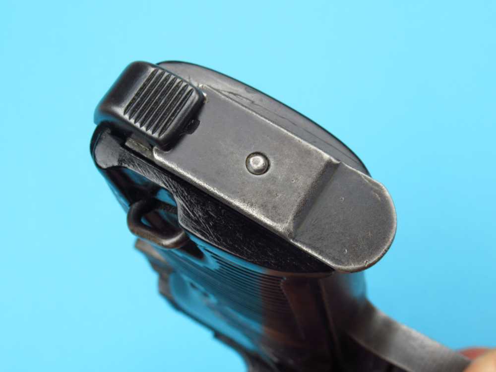 Excellent  WWII 1943 German BYF43 P38 Mauser Pistol 9mm Luger Walther Byf-img-76