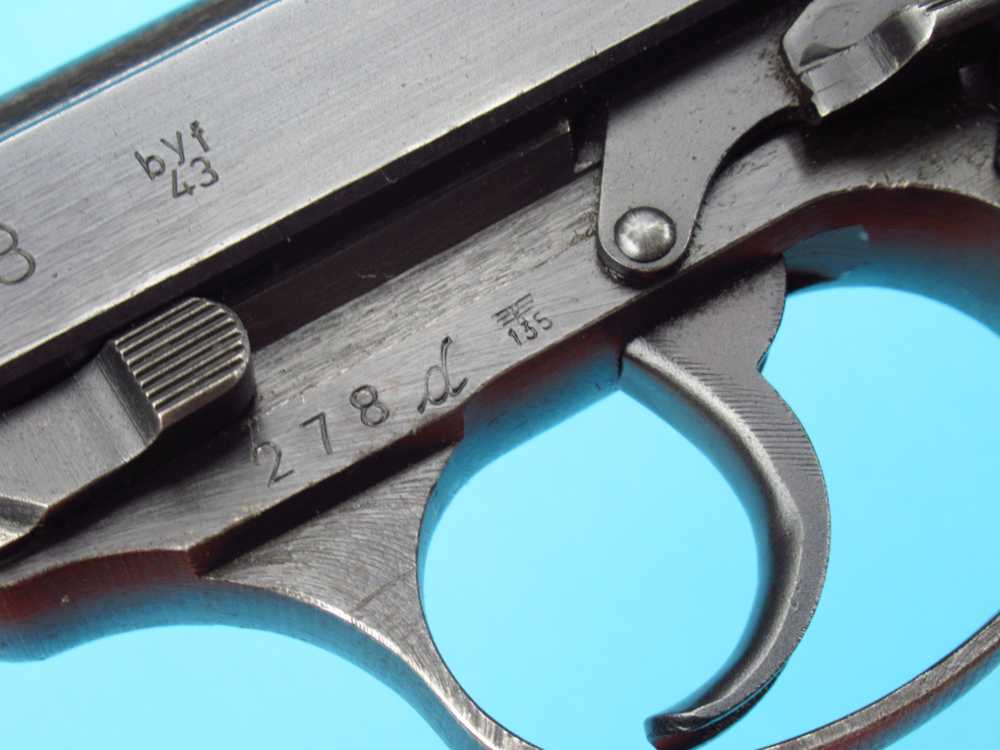 Excellent  WWII 1943 German BYF43 P38 Mauser Pistol 9mm Luger Walther Byf-img-18