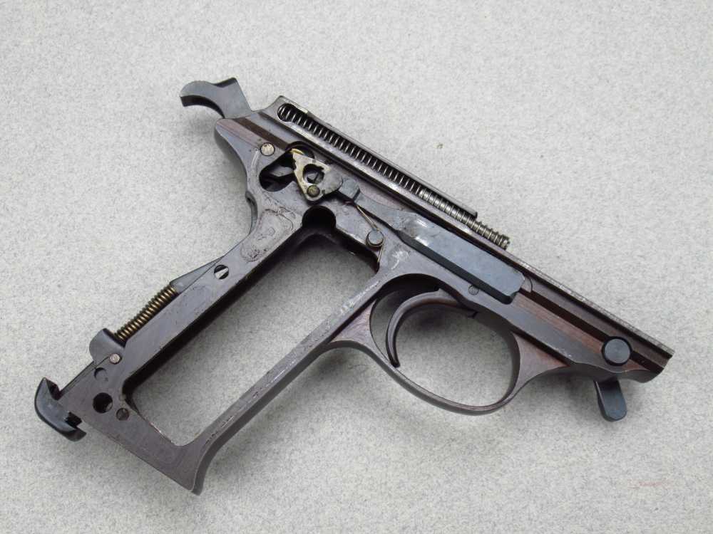 High Condition 1943 German WWII Walther AC43 P38 Pistol 9mm Luger Mauser pp-img-128