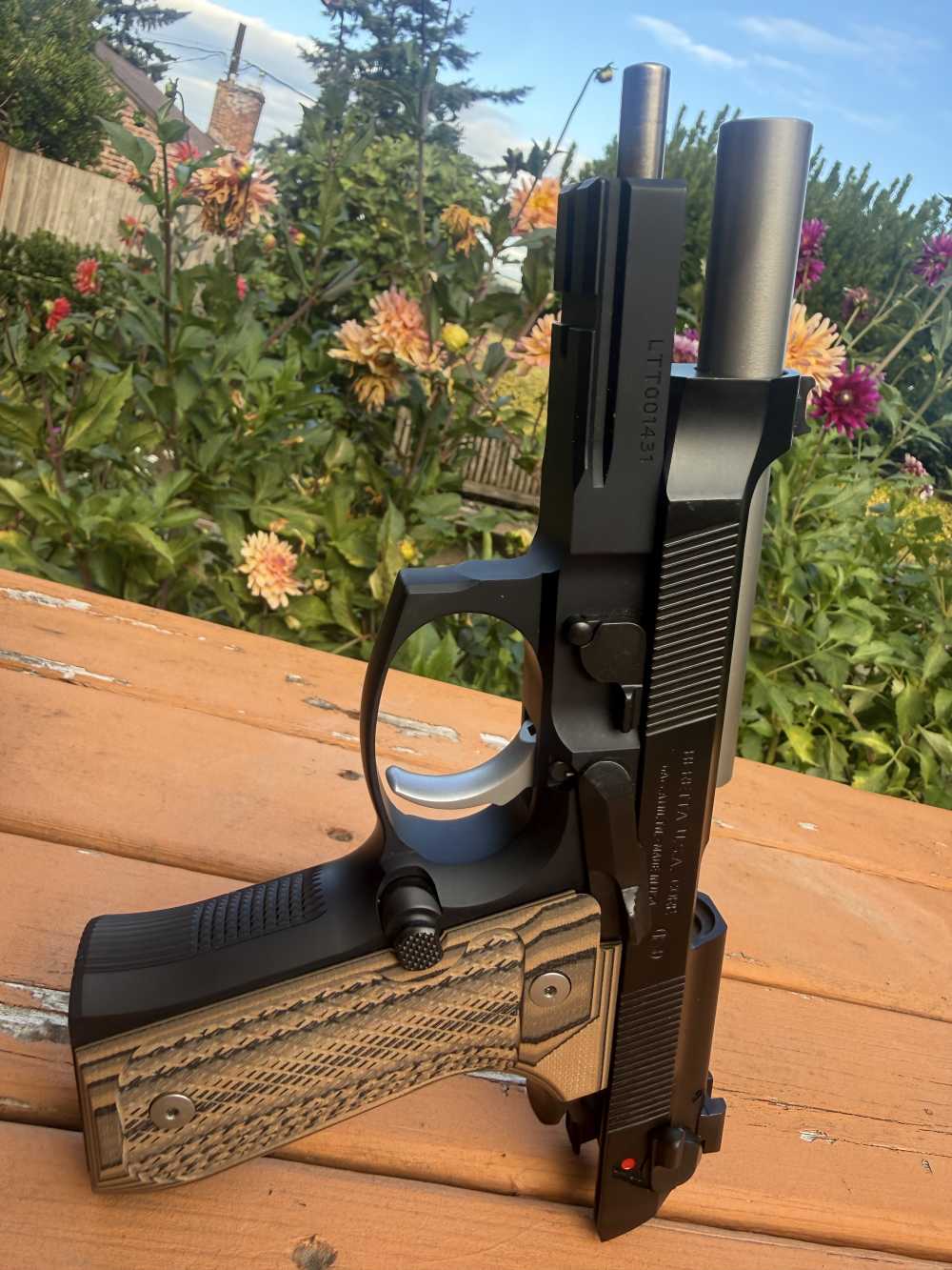 BERETTA 92G ELITE LTT - 3 MAGS - NEARLY NEW - CUSTOM PACKAGE-img-0