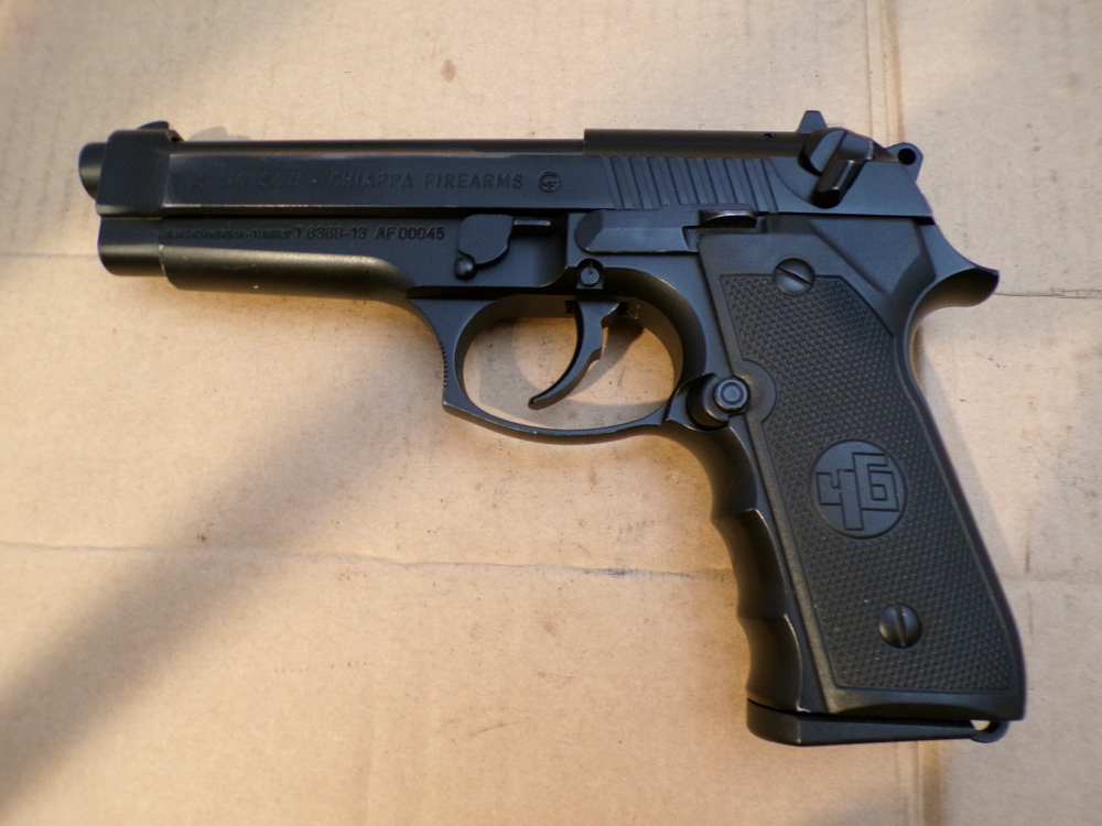 Chiappa M9 .40 S&W-img-5
