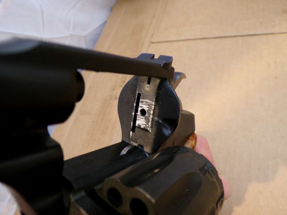 High Standard Sentinel Deluxe R-107 .22lr Revolver 6"-img-16