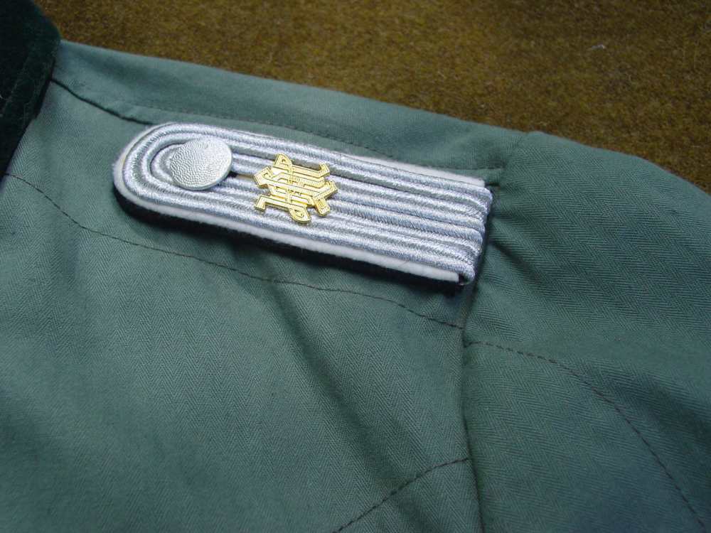 German SS Tunic (LAH) REPRODUCTION-img-4