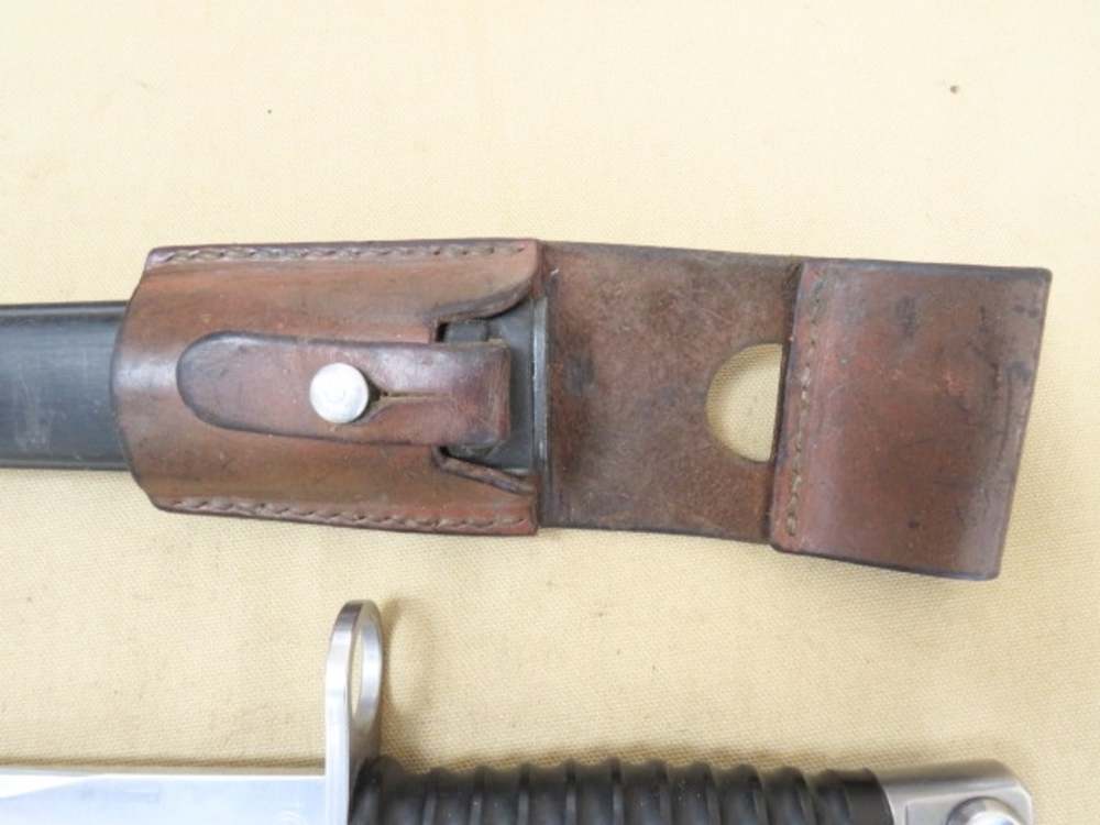 Swiss Sig STG-57 PE-57 Rifle Bayonet with Scabbard & Frog STG-58 STG57-img-4