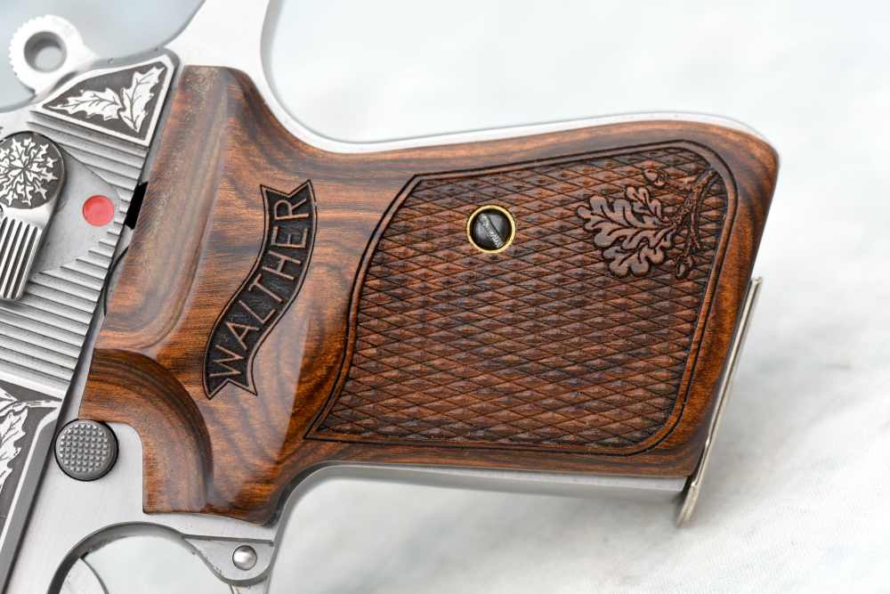 RARE LNIB Walther PPK/S Royal Oak Engraved .380 ACP-img-7