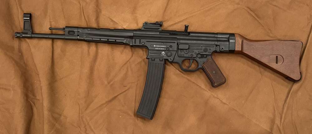 ATI GSG STG-44 .22 LR Semi-Auto Rifle – WW2 Sturmgewehr Replica-img-1
