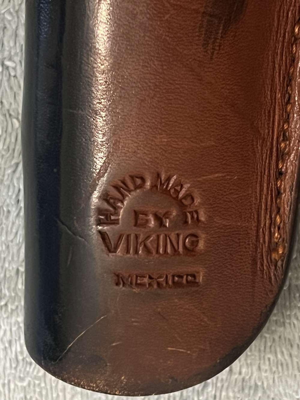 VINTAGE VIKING No.65 LEATHER HOLSTER -img-3