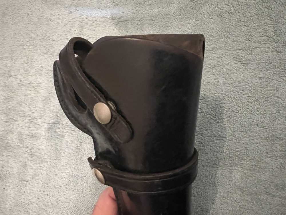 VINTAGE VIKING No.65 LEATHER HOLSTER -img-1