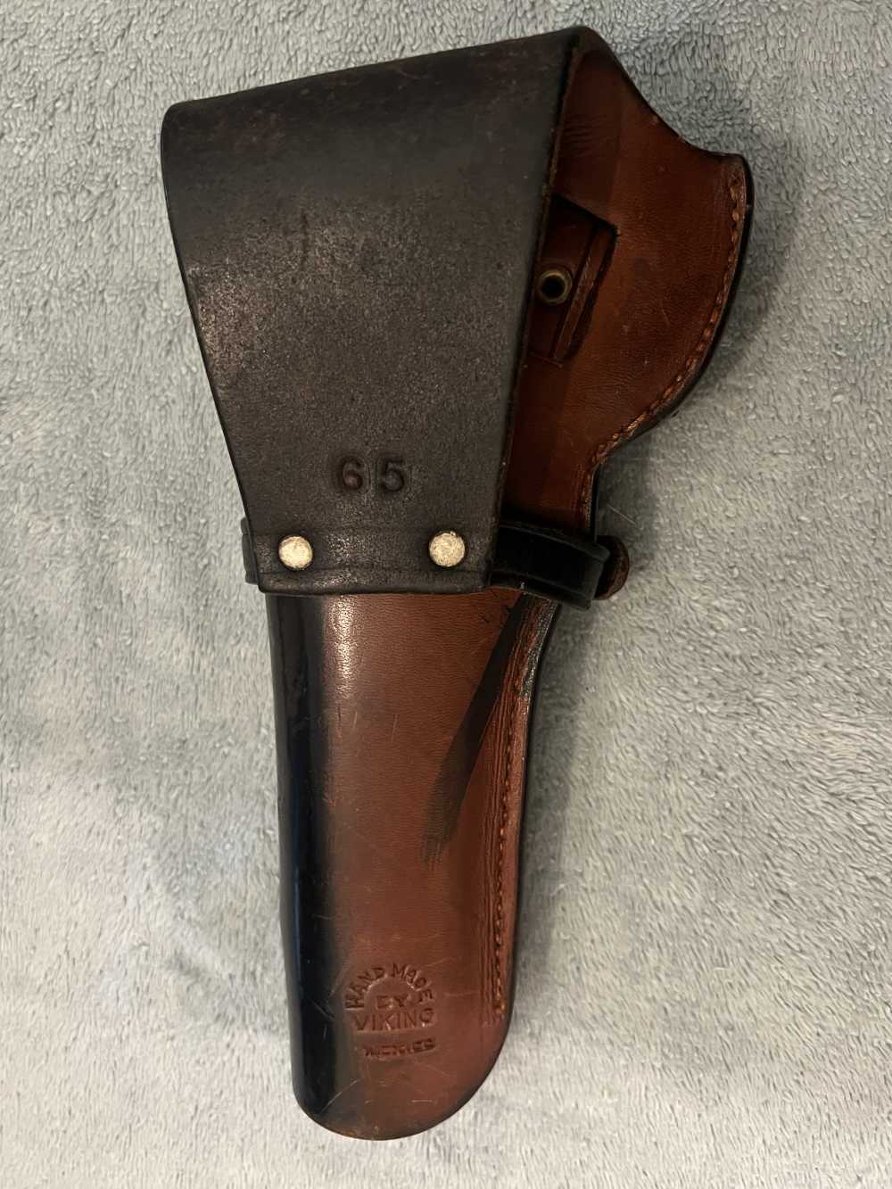VINTAGE VIKING No.65 LEATHER HOLSTER -img-2