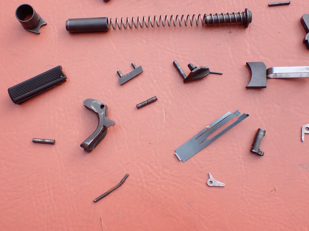 COLT 1911 GOVERNMENT MODEL BLUED FINISH .45ACP FACTORY PISTOL PARTS KIT SET-img-52