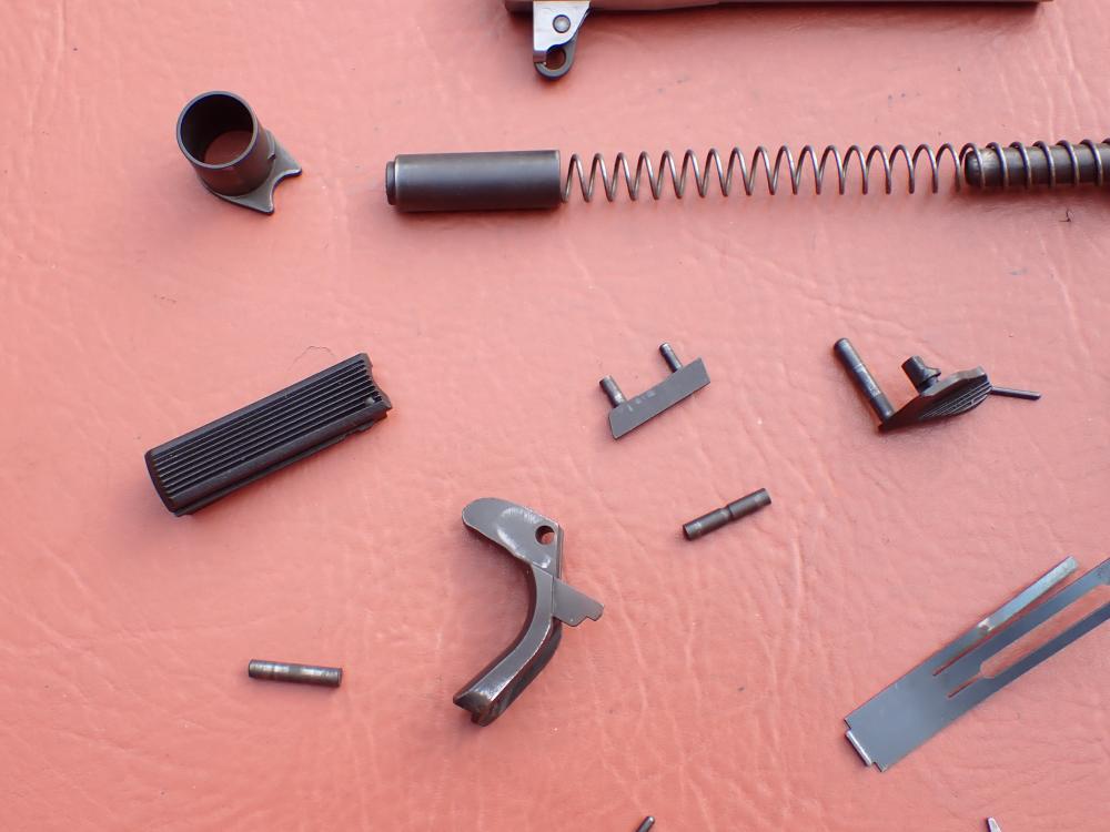 COLT 1911 GOVERNMENT MODEL BLUED FINISH .45ACP FACTORY PISTOL PARTS KIT SET-img-51