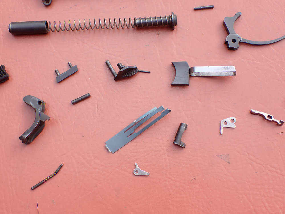 COLT 1911 GOVERNMENT MODEL BLUED FINISH .45ACP FACTORY PISTOL PARTS KIT SET-img-53