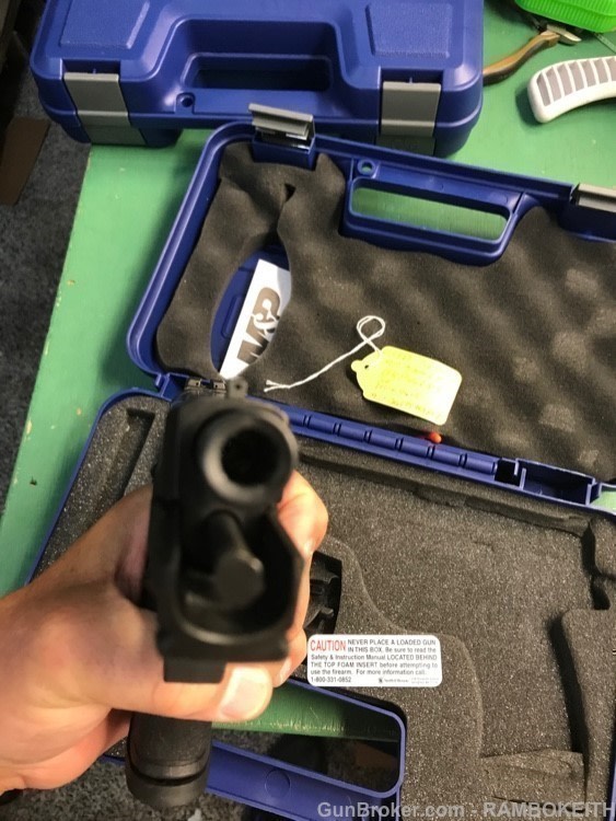 Smith&Wesson M&P LE 9MM Tritium Night Sights -img-1