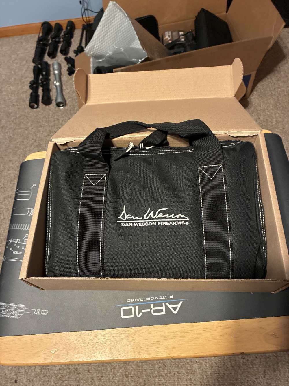 Dan Wesson guardian 38 super NIB (ammo)-img-2