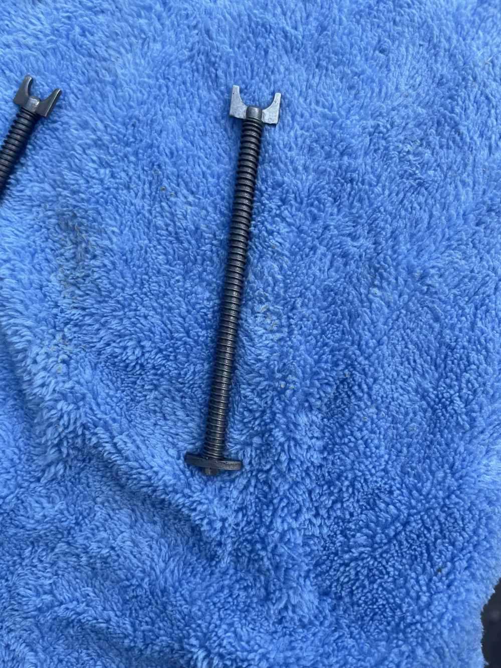 Ruger Factory recoil spring for MK I . II , III IV. 1-2-3-4  Lo$ -img-1