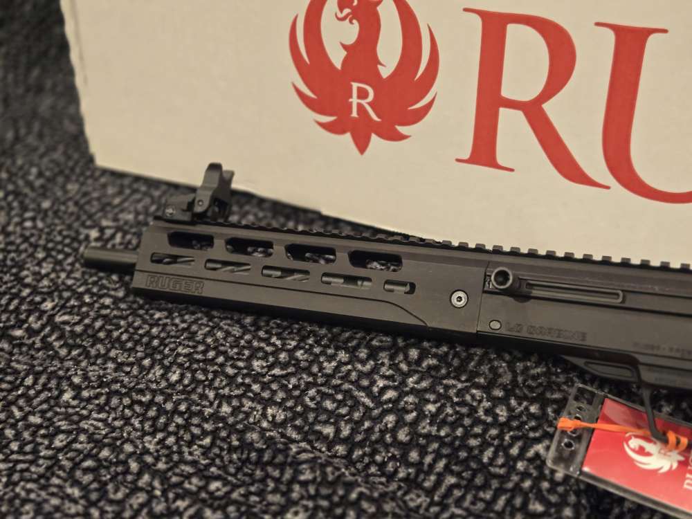 Ruger LC Carbine 5.7x28 10+1 19301 736676193011NEW IN BOX NO RESERVE-img-3