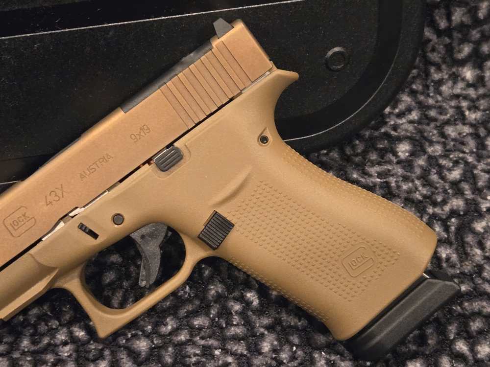 Glock 43X MOS 9mm PX435Z203FRMOSK 15+1 COYOTE FDE PISTOL 2-MAGAZINES NEW-img-1