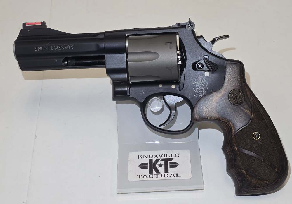 NEW Smith & Wesson 329PD Airlite 44 Mag 4" 022188634143-img-3