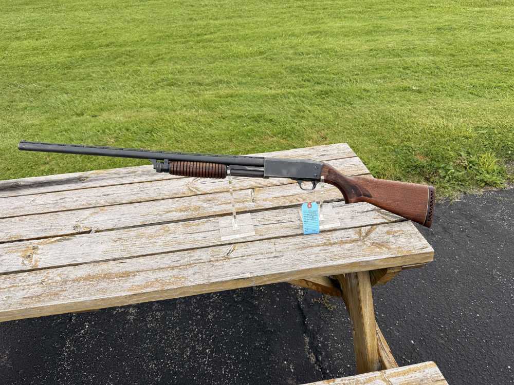 ITHACA  MODEL 37 12 GA PUMP ACTION SHOTGUN 26"-img-23