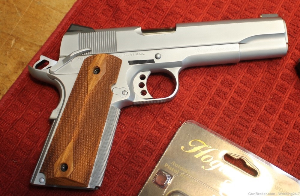 Hogue Exotic Hardwood Goncalo Alves Double Diamond Grips for Colt or 1911-img-6