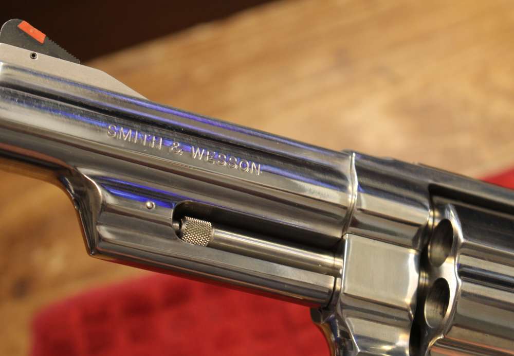 Smith & Wesson 629-5 44 Magnum 4" Barrel with S&W Custom Shop work-img-17