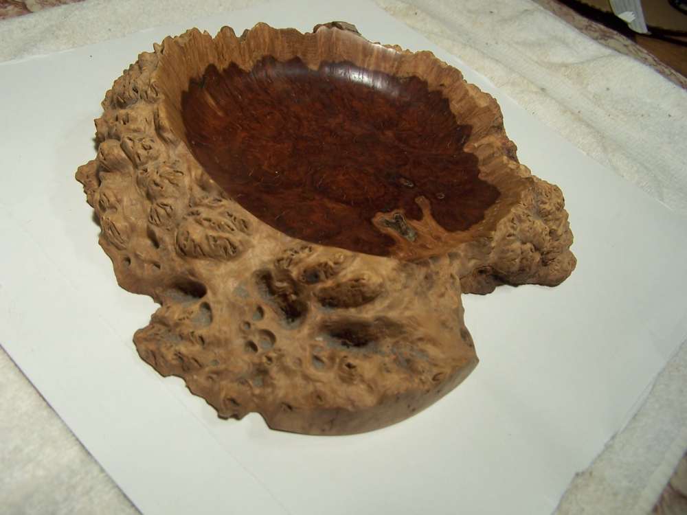 Artist signed RARE Unique faces in wood bowl - Vietnam Nam vet created-img-2