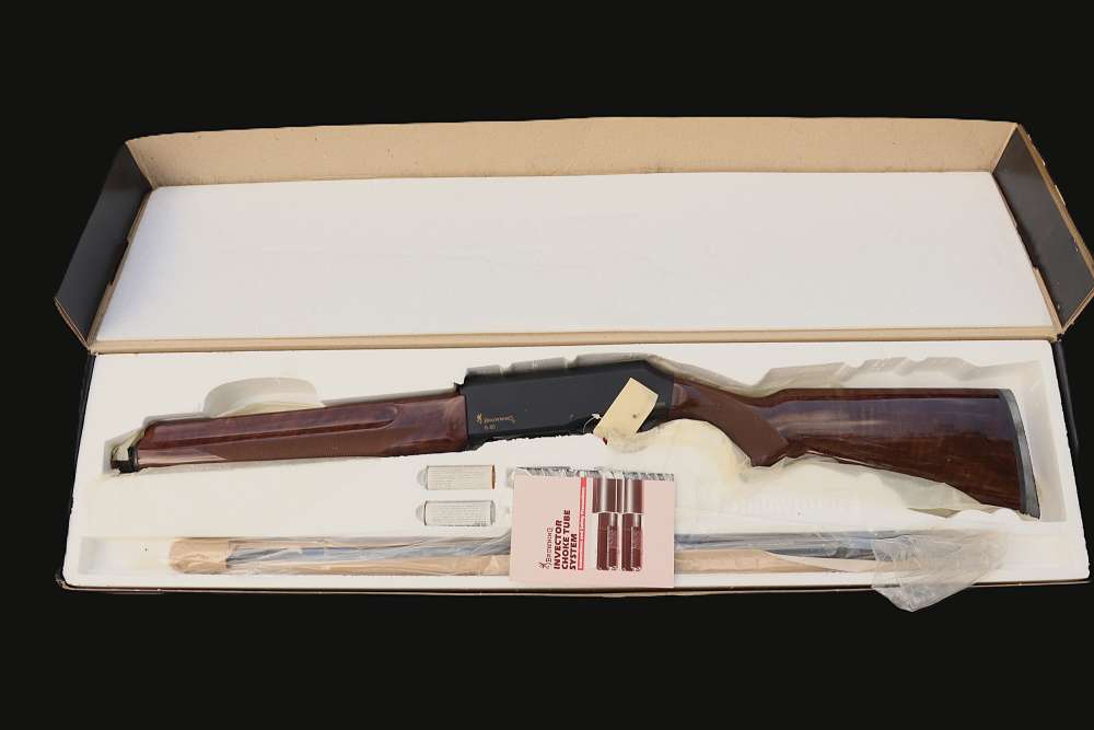 Browning B-80 Shotgun 12 Gauge 26 - As NIB - 1985 Mfg.-img-1