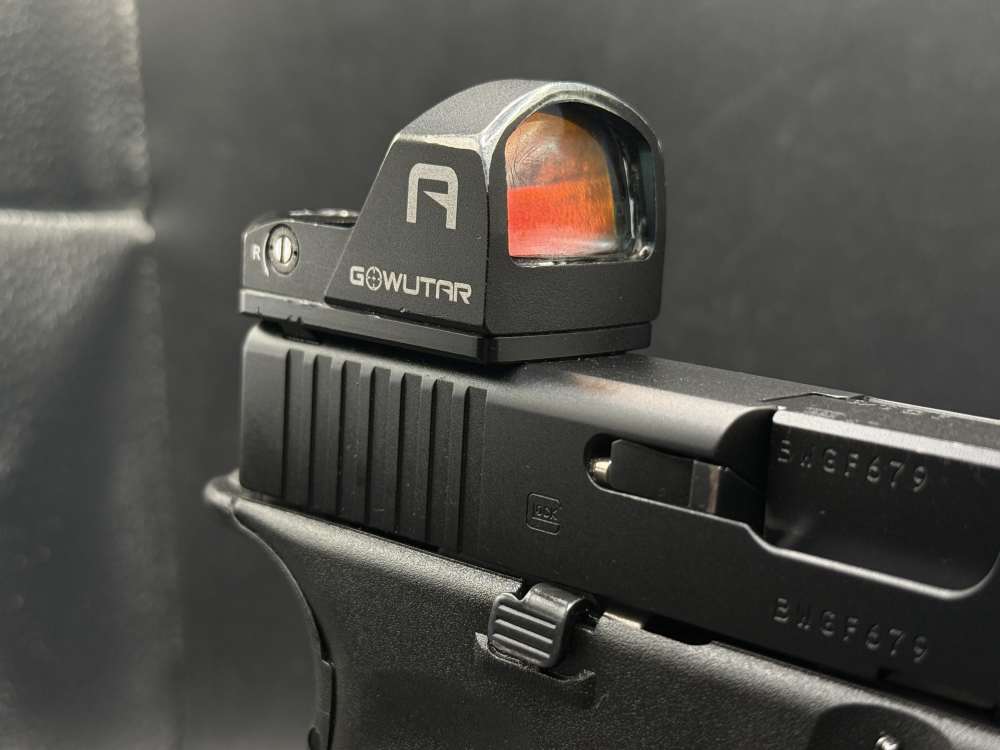 Glock 19 Gen 5 G19 W/ Gowutar optic & two magazines -img-10