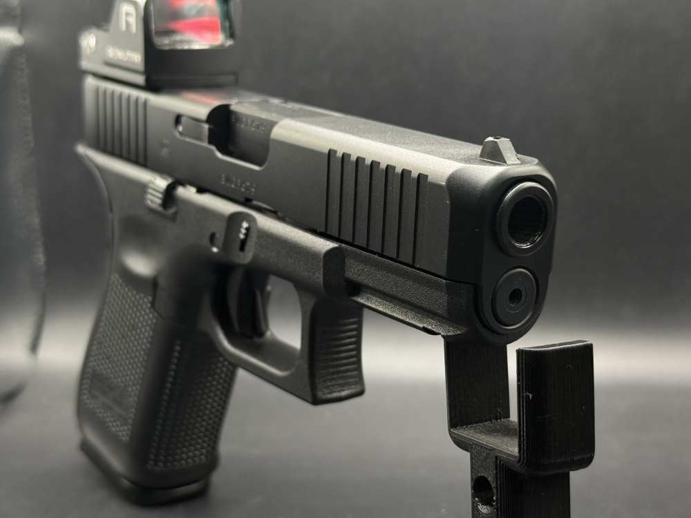 Glock 19 Gen 5 G19 W/ Gowutar optic & two magazines -img-6