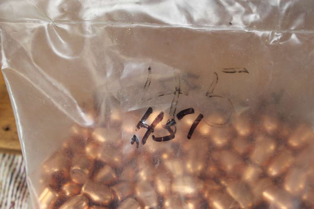 .45 cal .451 225gr Plated bullets -img-1